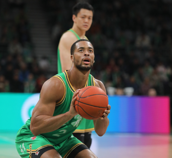 开云官网-辽宁四外配置好像不错?莱迪统治内线,两小外回暖,莫兰德基本盘|比赛|数据|哈维|季后赛|CBA_新浪体育_新浪新闻